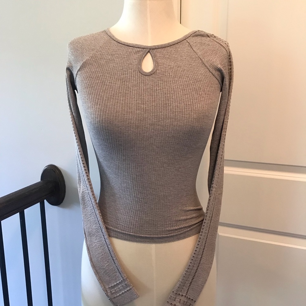 Hollister fitted top